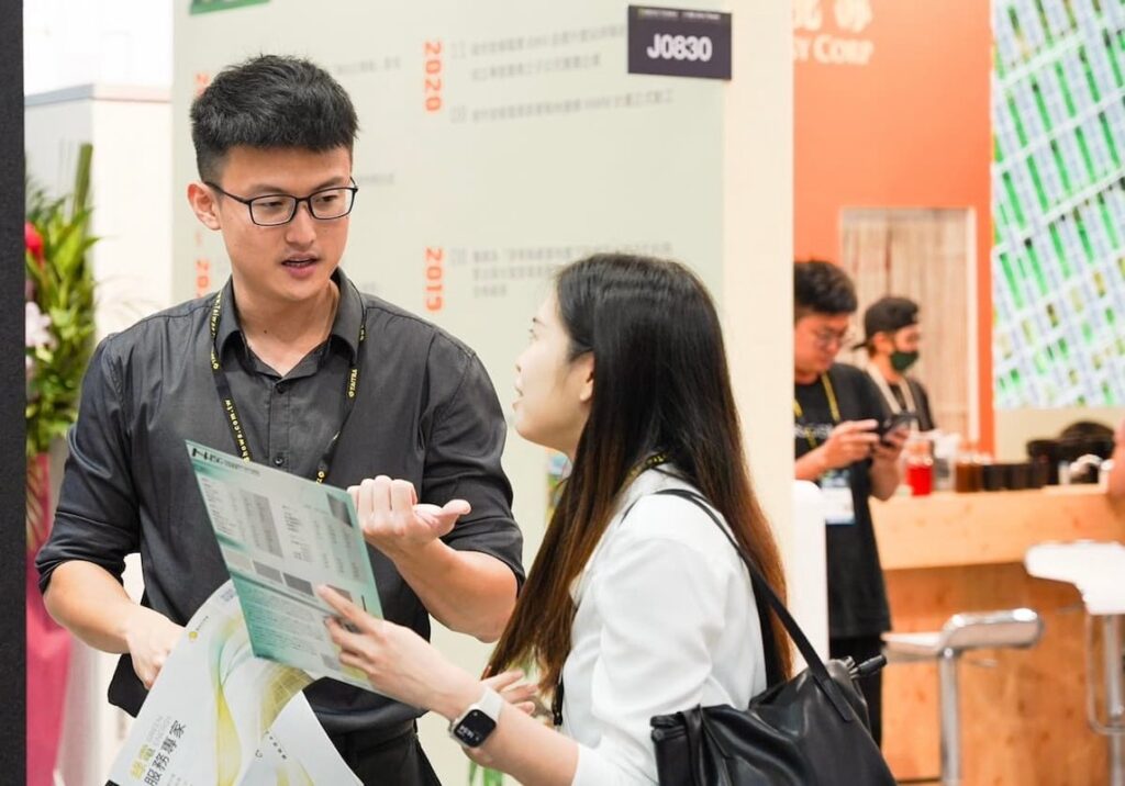 陽光伏特家亮相2025智慧能源週 打造綠電交易零摩擦