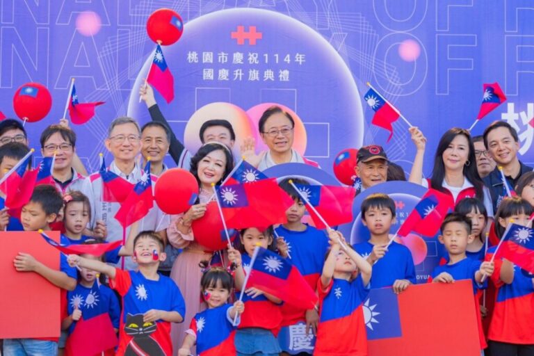 桃園國慶升旗首度移師親子公園　張善政：全民團結共創永續未來