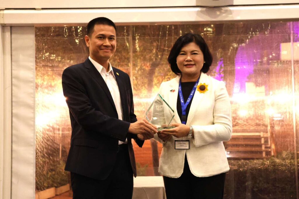 雲縣府榮獲2025雙軸轉型金恆獎「雙軸創新治理獎」為非六都唯一獲獎縣市　整合數位與施政樹立永續治理典範