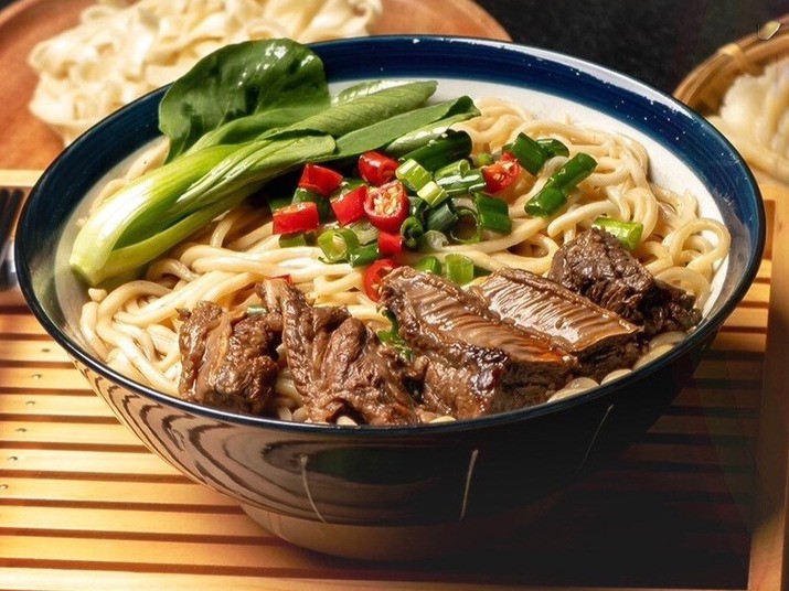 桃園羊肉料理店推薦 老饕激推的無羶湯麵 入口溫潤剛剛好! 桃園羊肉料理店推薦 老饕激推的無羶湯麵 入口溫潤剛剛好!