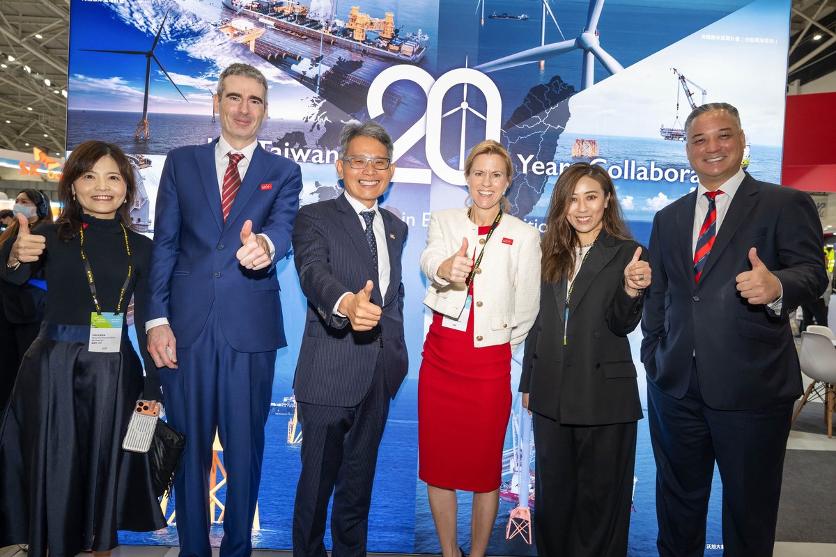 Energy Taiwan再生能源展盛大開幕 英國館攜手台灣共推綠能新契機 Energy Taiwan再生能源展盛大開幕 英國館攜手台灣共推綠能新契機