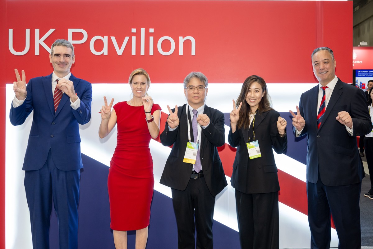 Energy Taiwan再生能源展盛大開幕 英國館攜手台灣共推綠能新契機 Energy Taiwan再生能源展盛大開幕 英國館攜手台灣共推綠能新契機