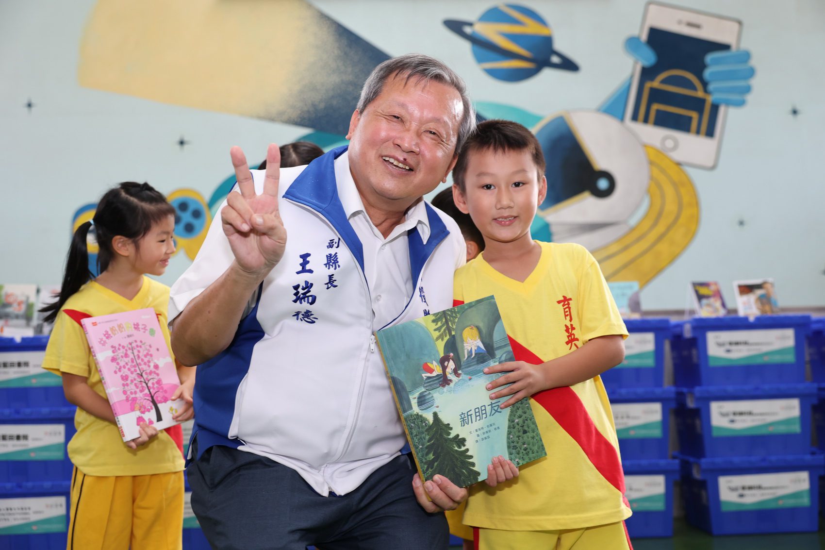 閱讀起步走　投縣府與民間合作贈書暨愛的書庫揭牌記者會