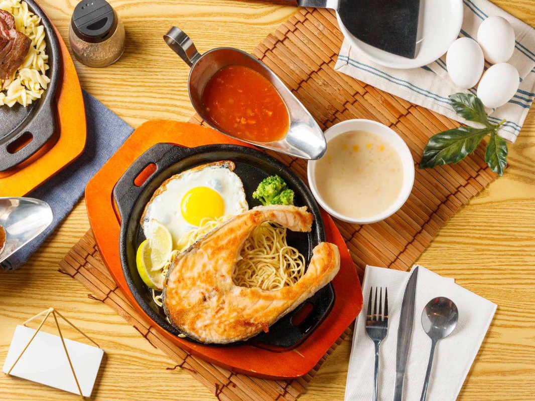 新竹北區區牛排：西大路高CP值牛排 自助吧吃到飽超划算！