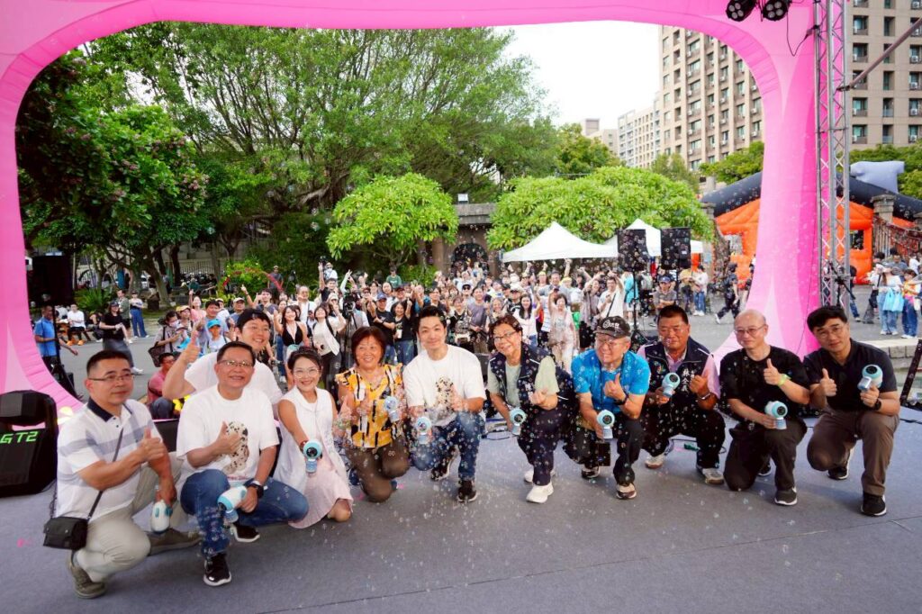 蔣萬安出席秋OUT音樂節 邀體驗公館文化小旅行 蔣萬安出席秋OUT音樂節 邀體驗公館文化小旅行