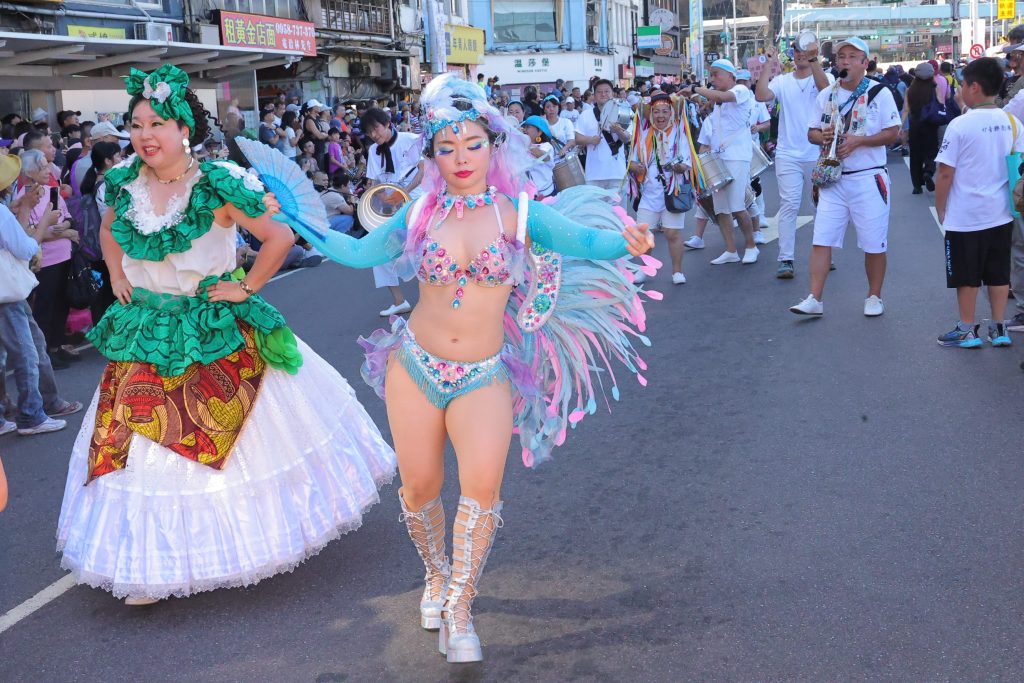 基隆國際海洋老鷹嘉年華15週年登場!台日墨團隊踩街共慶,點亮港灣夜空 基隆國際海洋老鷹嘉年華15週年登場!台日墨團隊踩街共慶,點亮港灣夜空