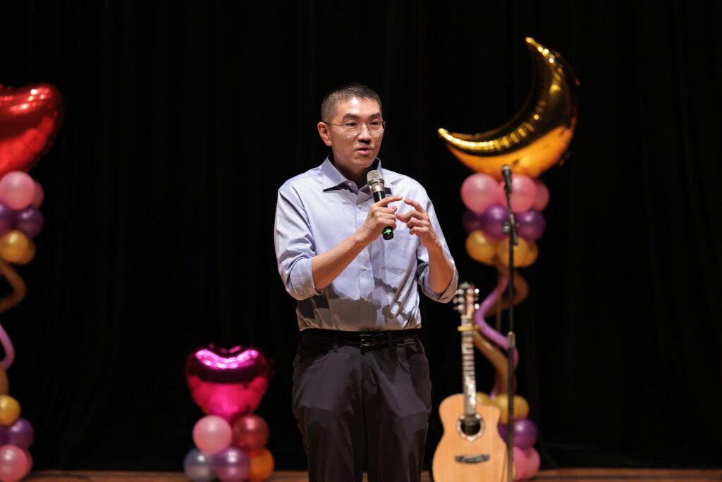 混障綜藝團基隆展演　謝國樑感謝身障藝術家以行動詮釋生命韌性