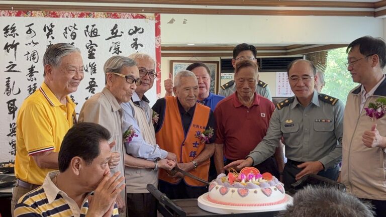 高雄市榮服處舉辦抗戰勝利80周年文藝展　表揚抗戰老兵傳承不朽精神