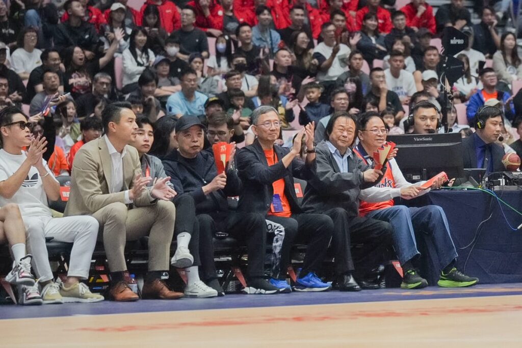 桃園璞園領航猿主場開幕戰　張善政到場力挺在地球隊拚連霸