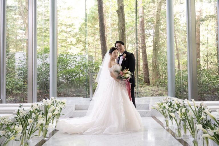 鄭家純輕井澤浪漫婚禮成真！Akira深情實踐三年前的承諾