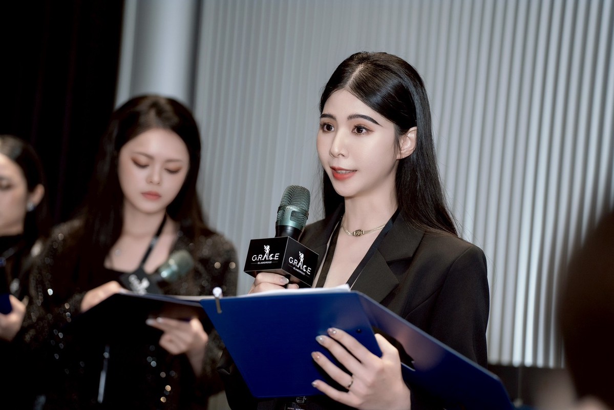 空服員媽媽變身生活KOL 蔡芷芸用真實與幽默圈粉萬人 空服員媽媽變身生活KOL 蔡芷芸用真實與幽默圈粉萬人