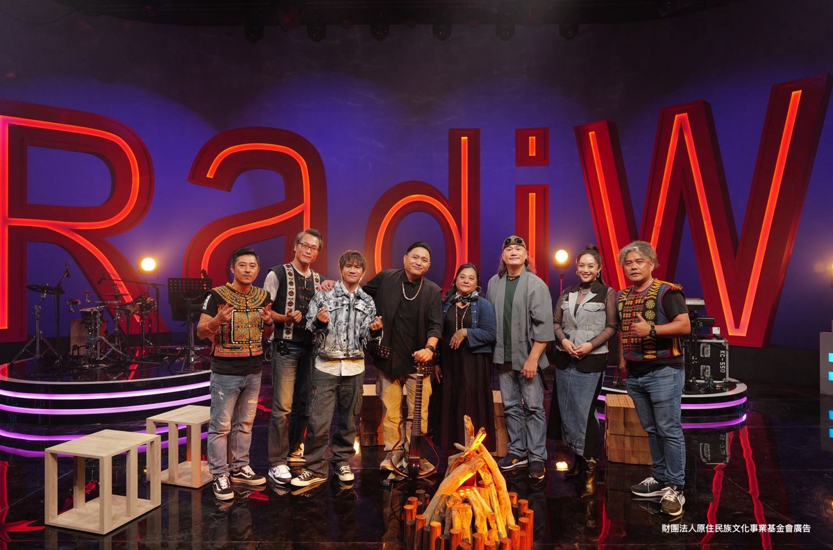 ‎金曲歌王歌后同台《Radiw不打烊》用音樂點亮璀璨夜晚！ | 索引新聞 INDEX News