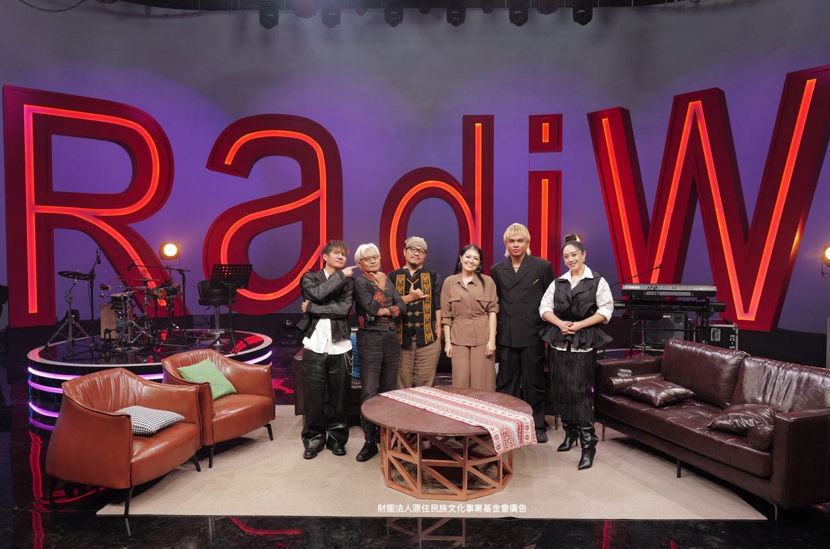 ‎金曲歌王歌后同台《Radiw不打烊》用音樂點亮璀璨夜晚！ | 索引新聞 INDEX News