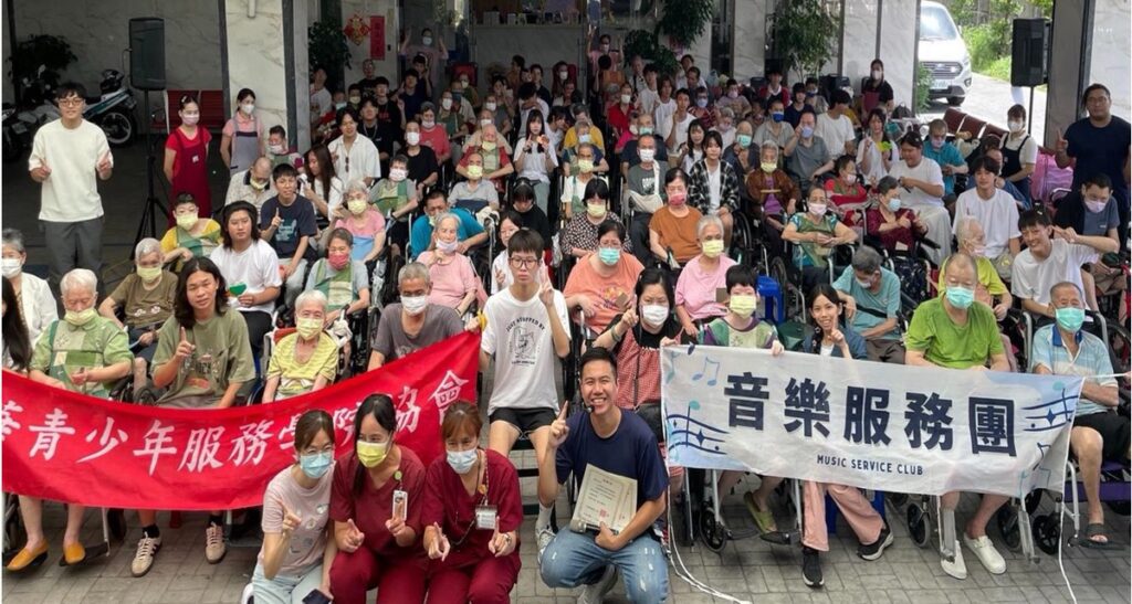 「唱行台灣」公益環島 用音樂為長者送暖 讓美好持續發聲