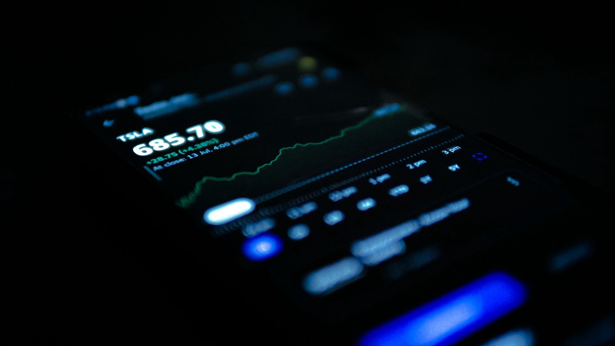 特斯拉還沒漲完！00983A帶你卡位下一波創新成長股