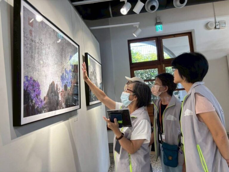 「物哀花見：攝影繪畫下的後風景」 莊淑芬的詩意影像