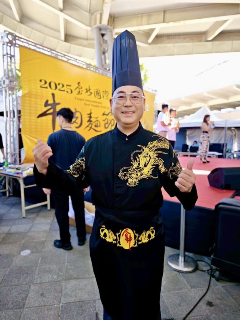 從廚房學徒到知名品牌 洪金龍用堅持煮出台灣味的傳奇