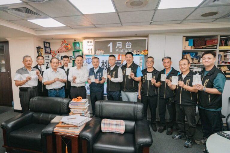 眾志成城助災區　聖賢宮文化促進協會攜手善信送愛花蓮