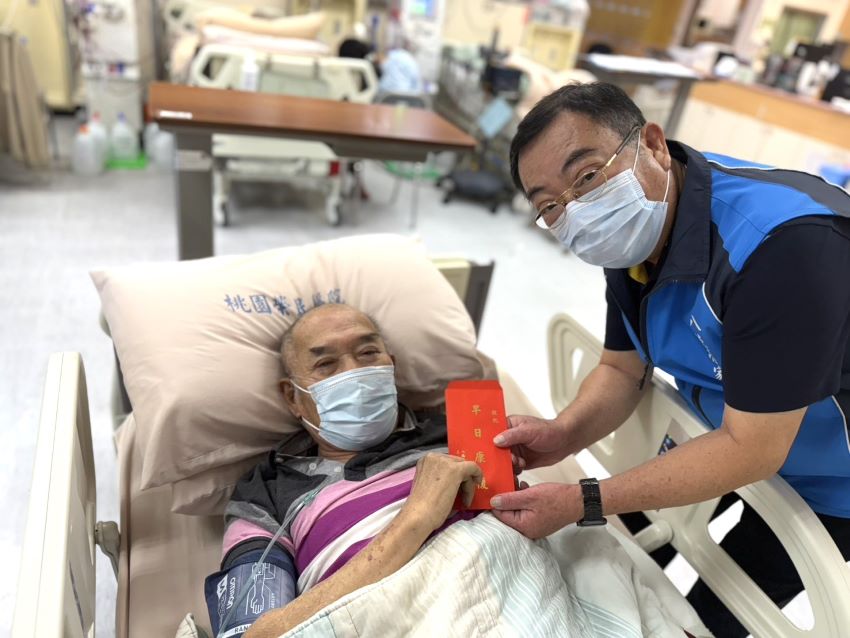 中秋佳節傳遞關懷 八德榮家慰訪住院榮民