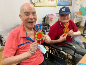 彩繪晚年   八德榮家〈心動時光〉畫出生命喜悅與感動