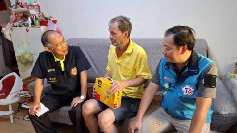 訪視文山區榮民眷    臺北市榮服處用心關懷、溫情陪伴