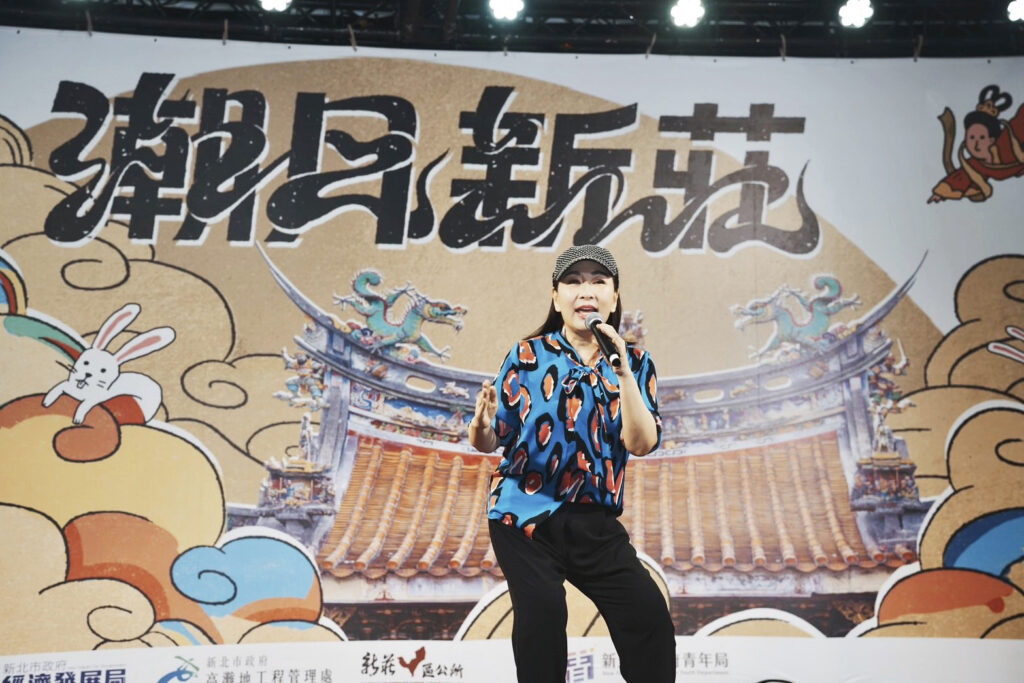 首屆潮月新莊熱鬧登場 侯友宜親臨開幕帶領市民歡慶中秋