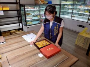 中秋禮盒過度包裝     新北查獲2件不合格將開罰