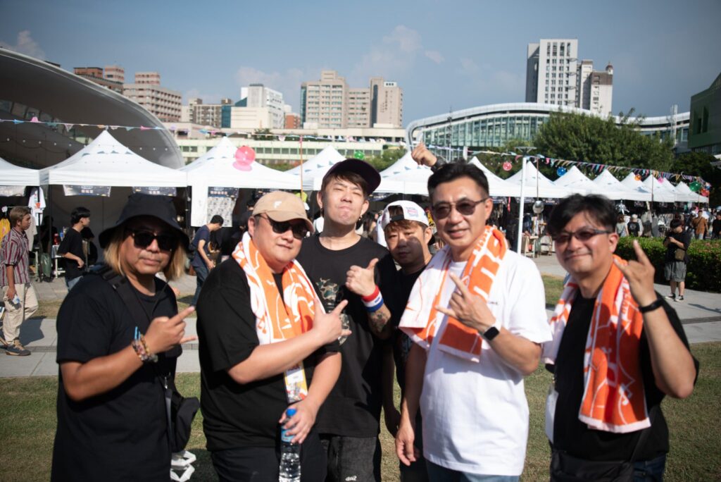 10萬人嗨翻搖滾台中 副市長鄭照新:用音樂點亮城市 連假一起Rock! 10萬人嗨翻搖滾台中 副市長鄭照新:用音樂點亮城市 連假一起Rock!