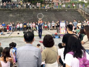 12米水豚君療癒裝置10/24碧潭亮相
