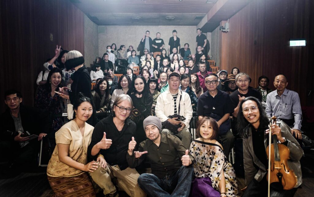 闊別樂壇華麗回歸! 阮丹青唱盡人生四季 兩小時無尿點掀高潮 12 %E4%B8%8B%E5%8D%88400 2025 11 5%E7%9A%84%E5%BD%B1%E5%83%8F 2 1024x644 1