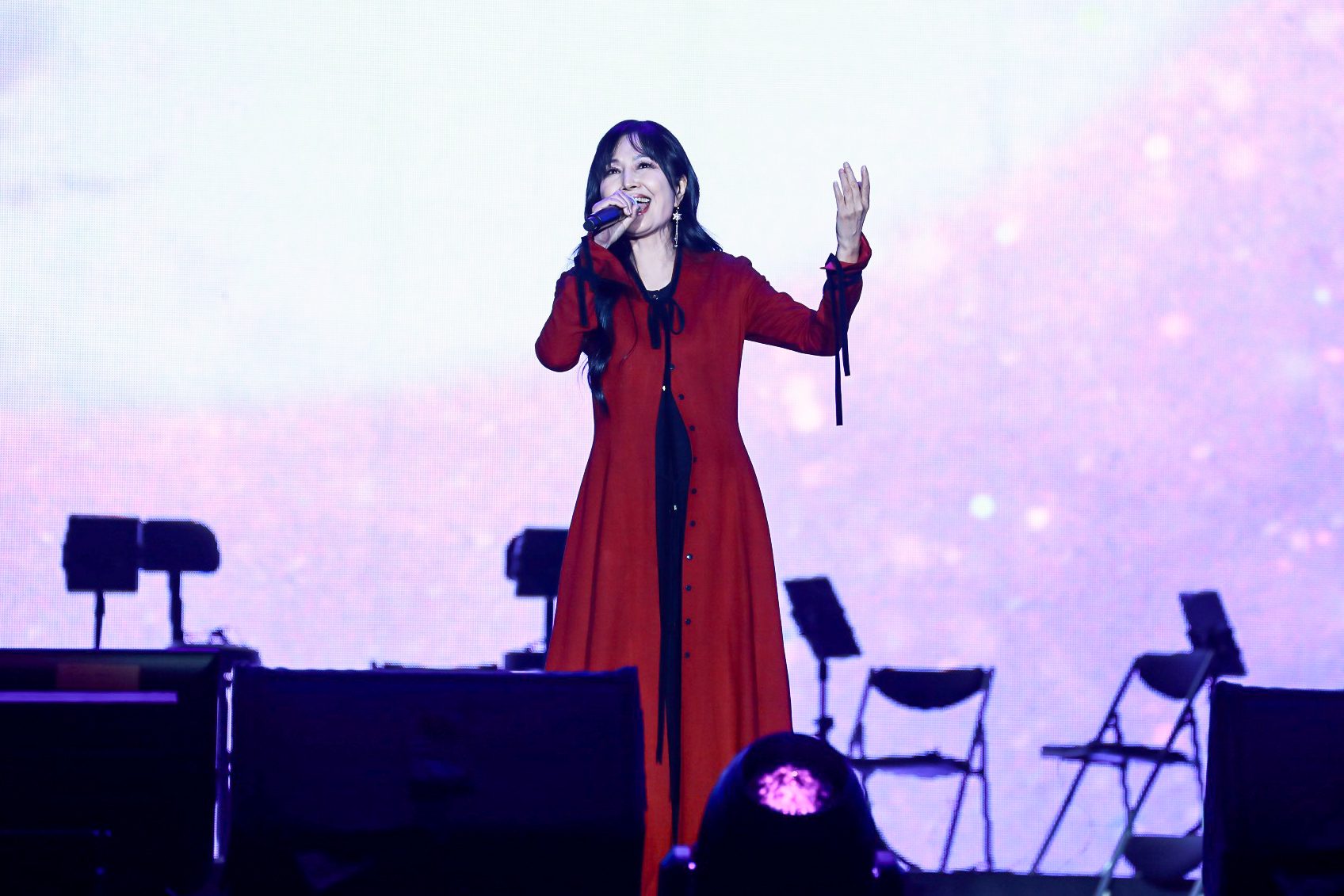 臺北大巨蛋民歌50大團圓 74位民歌手獻唱122首金曲打造七小時不斷電演出 臺北大巨蛋民歌50大團圓 74位民歌手獻唱122首金曲打造七小時不斷電演出