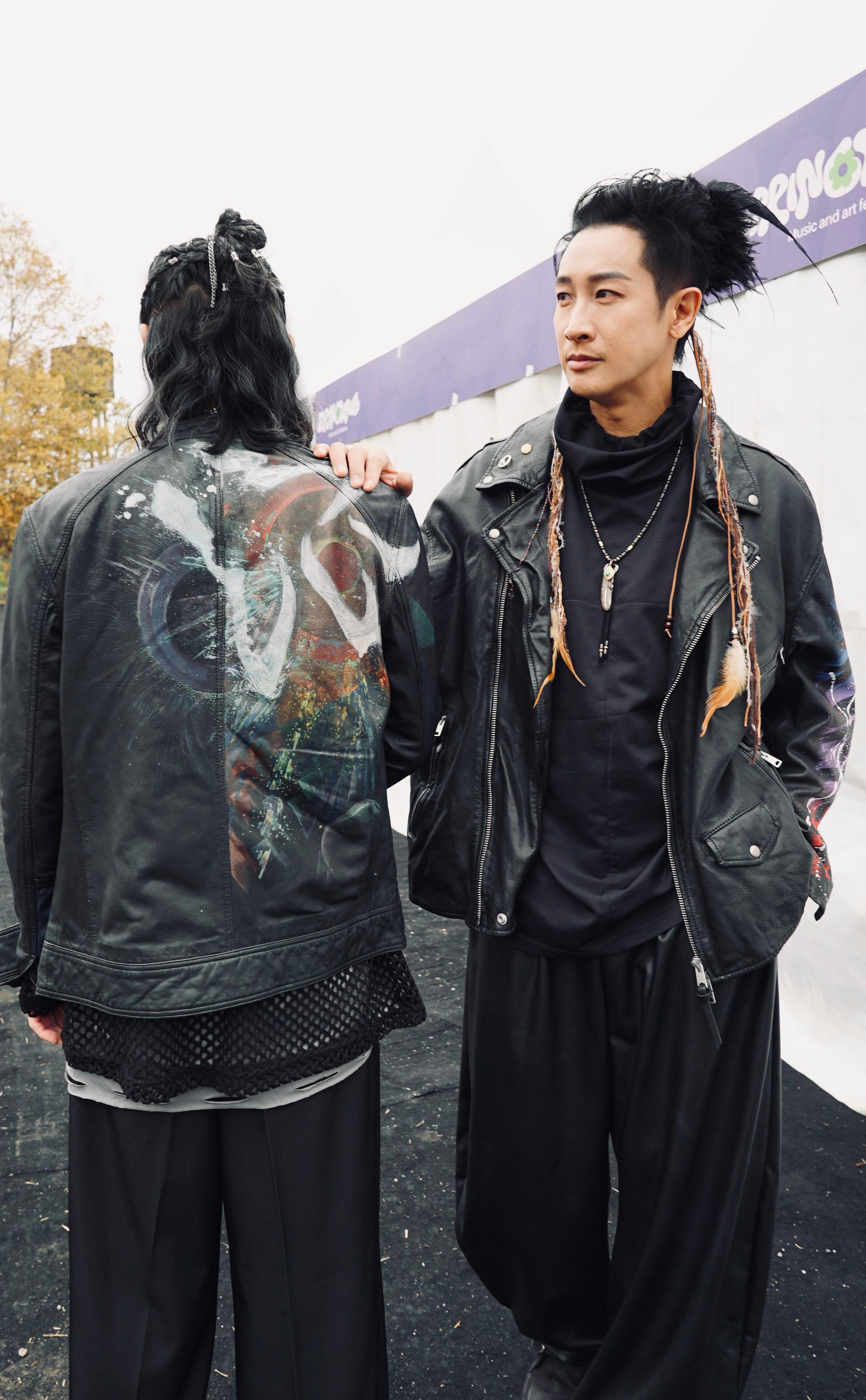 浪花兄弟武漢春浪合體回歸 歌迷引頸高唱替兩人加油 浪花兄弟武漢春浪合體回歸 歌迷引頸高唱替兩人加油