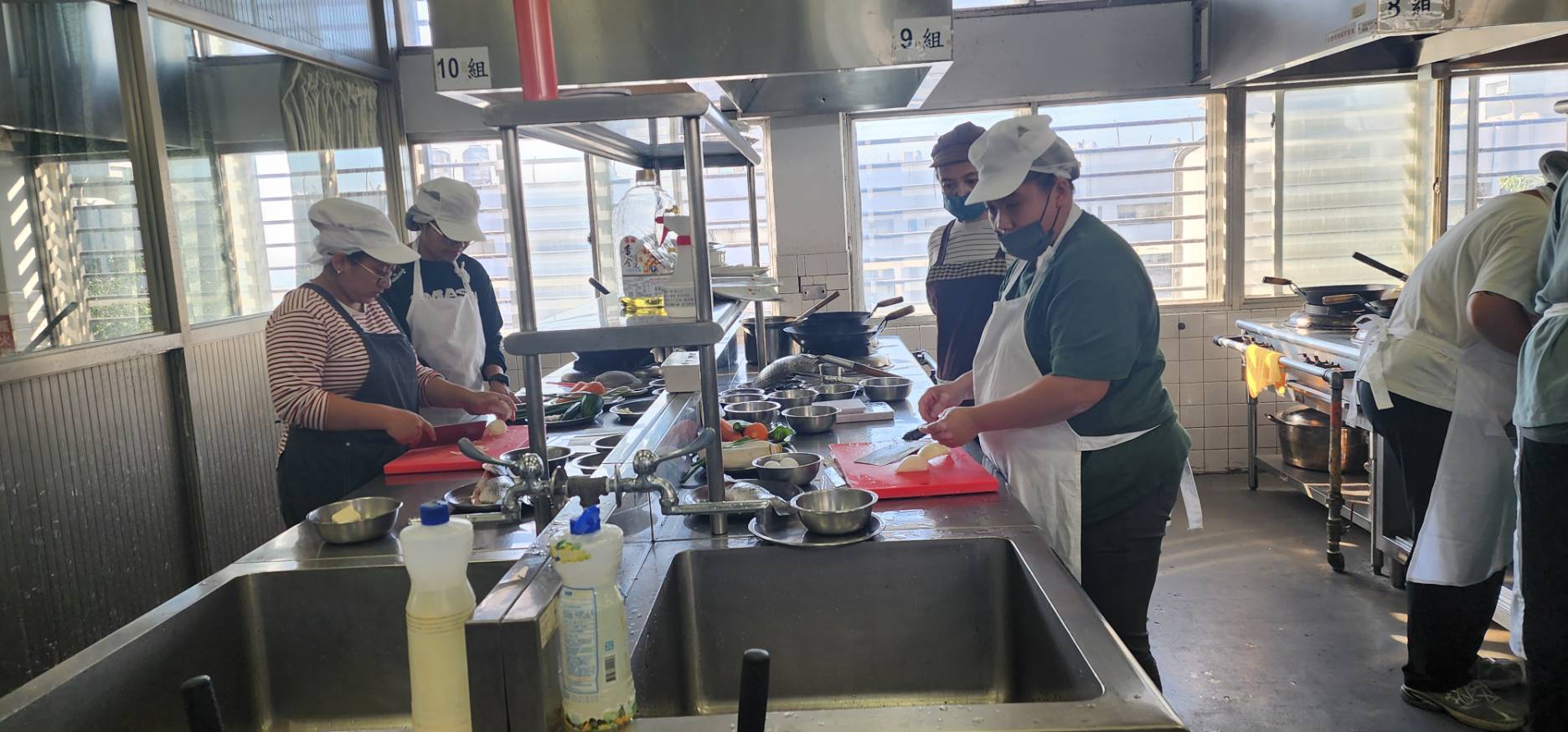 用文化煮出夢想味道　中市府舉辦原住民中餐丙級訓練班成果豐碩