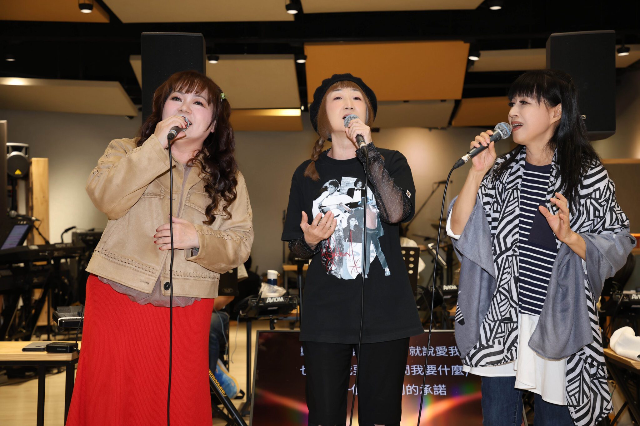 民歌史上龐大幕後製作揭密!民歌大團圓動員2500人打造7小時音樂不間斷民歌盛典 大巨蛋超狂「服務密碼」全面公開 民歌史上龐大幕後製作揭密!民歌大團圓動員2500人打造7小時音樂不間斷民歌盛典 大巨蛋超狂「服務密碼」全面公開