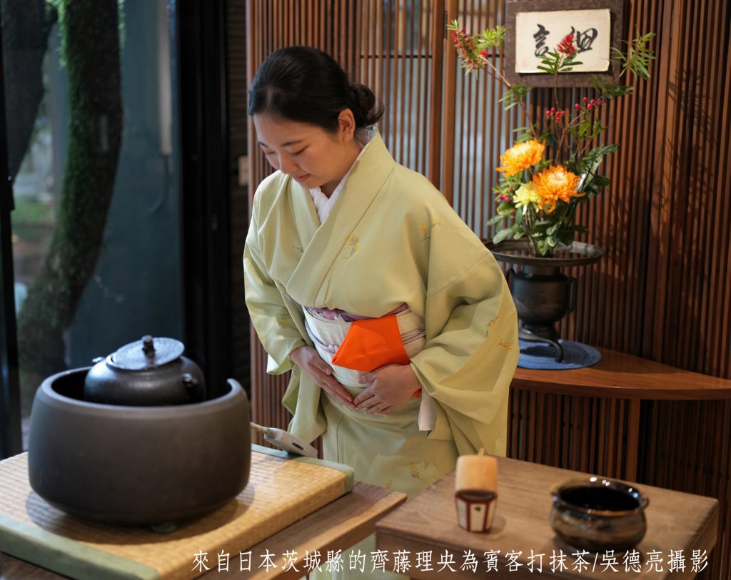 日本留台女大生的茶道盛饗 抹茶、三線、和服秀 日本留台女大生的茶道盛饗 抹茶、三線、和服秀