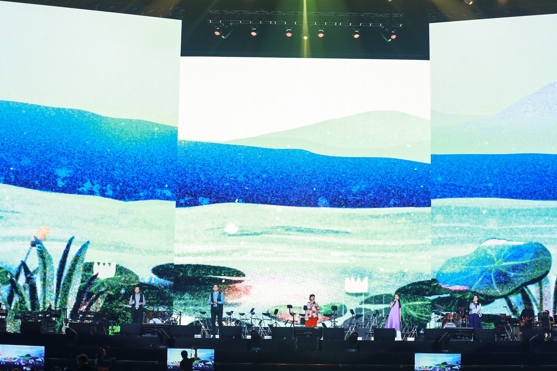 臺北大巨蛋民歌50大團圓 74位民歌手獻唱122首金曲打造七小時不斷電演出 臺北大巨蛋民歌50大團圓 74位民歌手獻唱122首金曲打造七小時不斷電演出