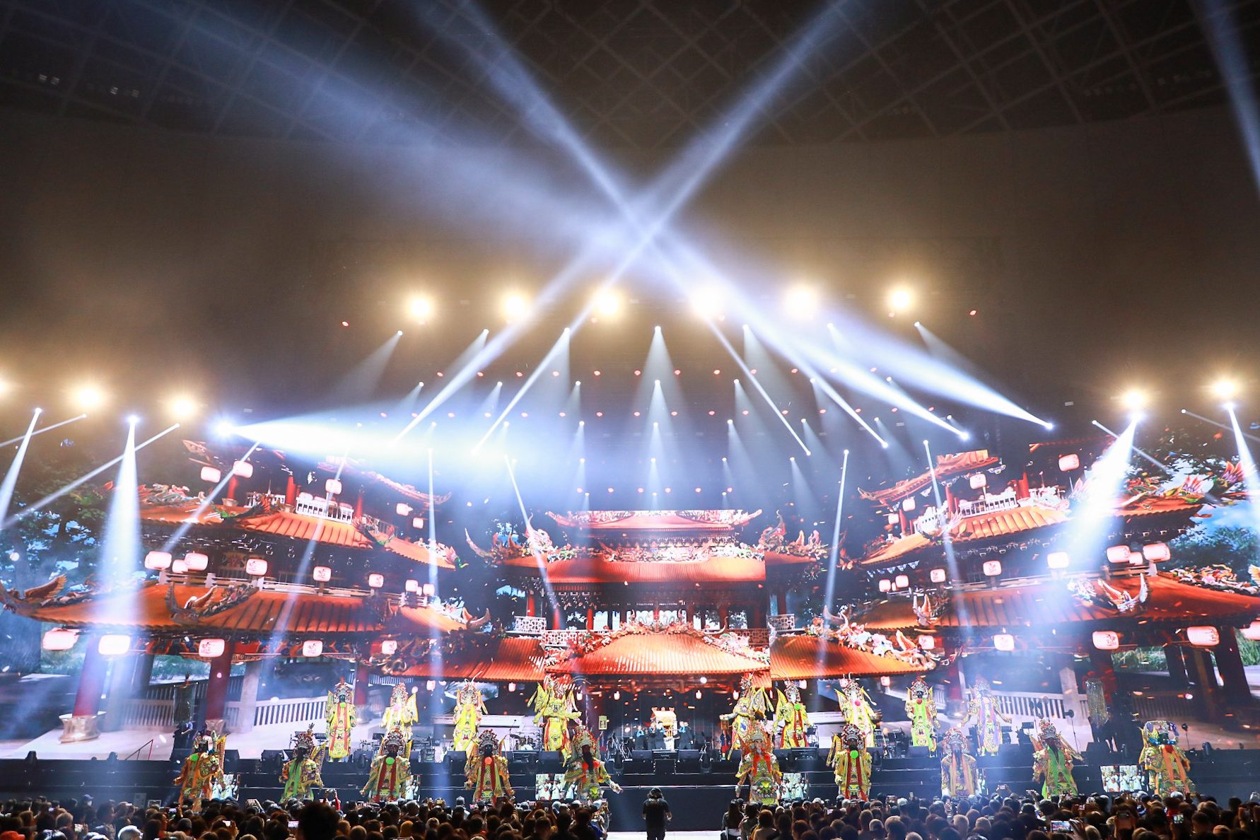 臺北大巨蛋民歌50大團圓 74位民歌手獻唱122首金曲打造七小時不斷電演出 臺北大巨蛋民歌50大團圓 74位民歌手獻唱122首金曲打造七小時不斷電演出