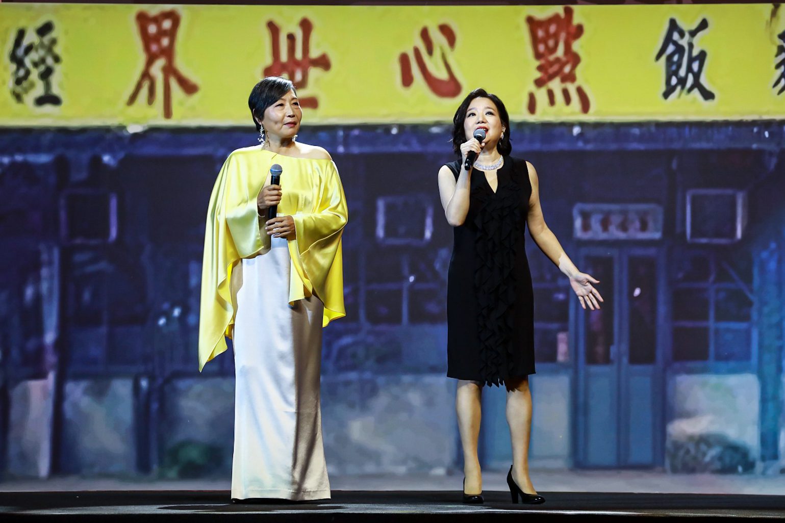 臺北大巨蛋民歌50大團圓 74位民歌手獻唱122首金曲打造七小時不斷電演出 臺北大巨蛋民歌50大團圓 74位民歌手獻唱122首金曲打造七小時不斷電演出