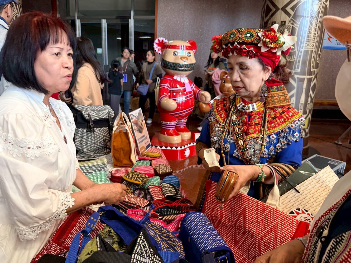 一萬名學員的力量！　台中原民部大成果展、就業徵才暨族語傳承表揚熱鬧登場