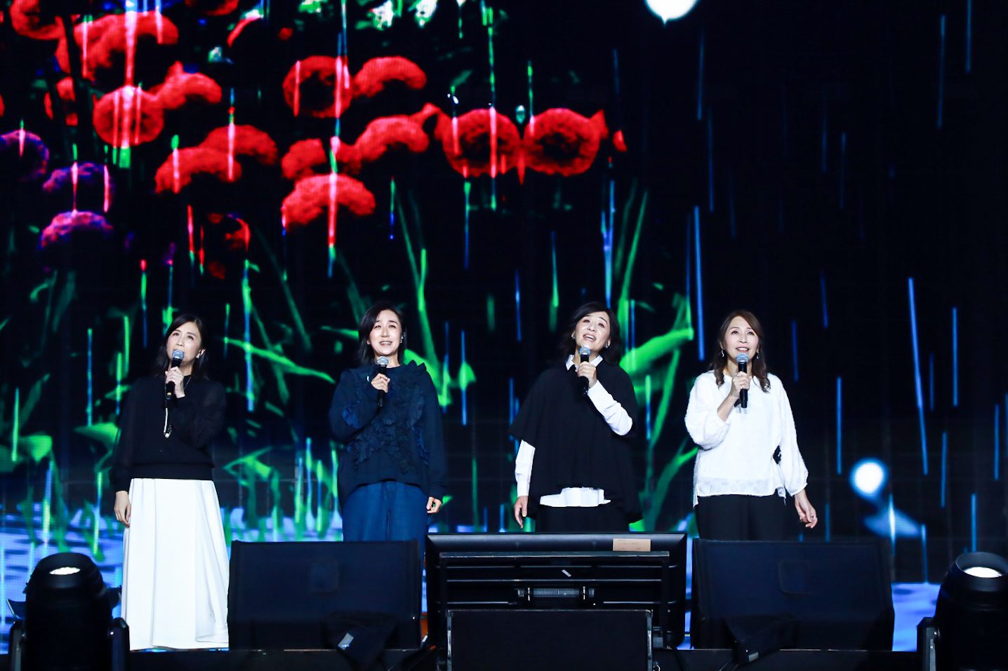 臺北大巨蛋民歌50大團圓 74位民歌手獻唱122首金曲打造七小時不斷電演出 臺北大巨蛋民歌50大團圓 74位民歌手獻唱122首金曲打造七小時不斷電演出