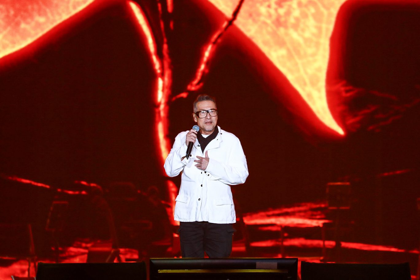 臺北大巨蛋民歌50大團圓 74位民歌手獻唱122首金曲打造七小時不斷電演出 臺北大巨蛋民歌50大團圓 74位民歌手獻唱122首金曲打造七小時不斷電演出