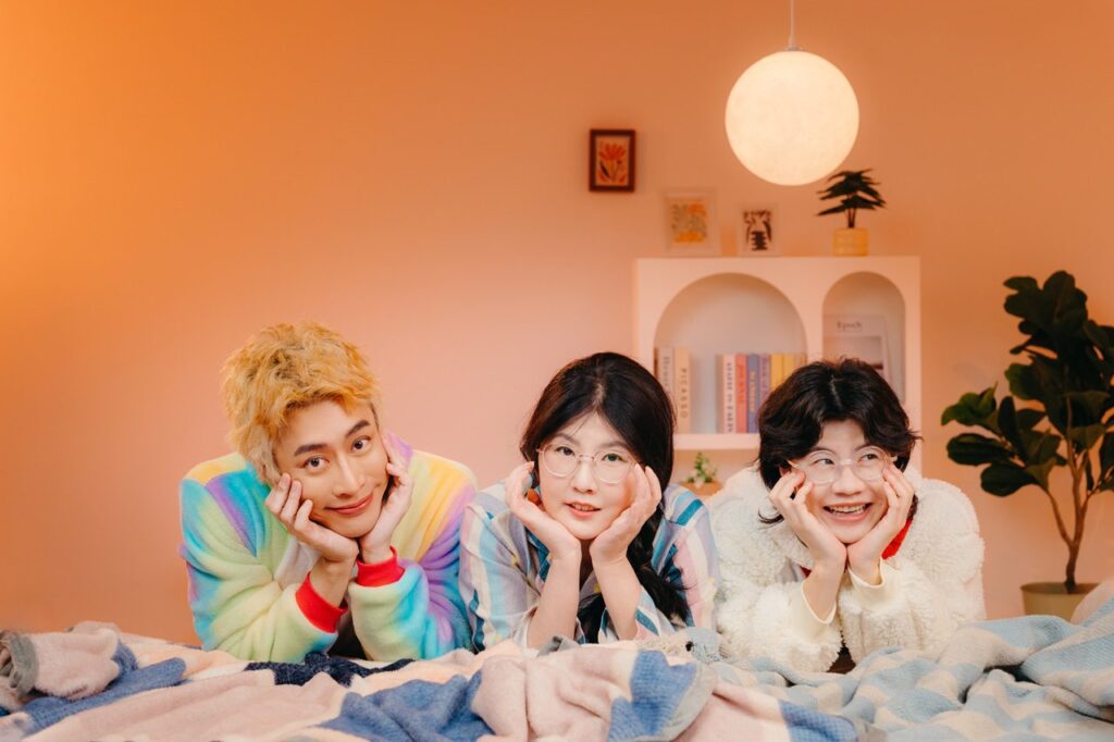 小公視全新讀書節目《反正你也不睡覺》打造專屬青春的深夜時光