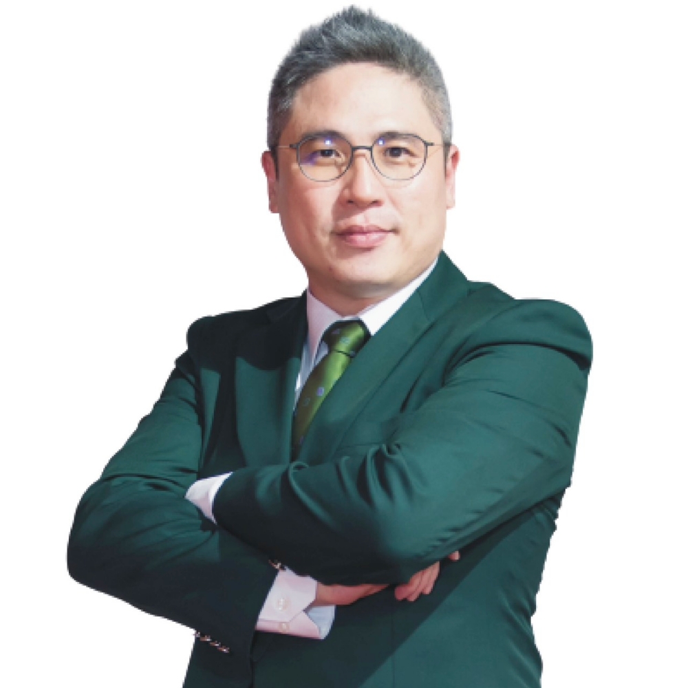 深耕20載大安區學區房與房屋出租的房仲首選 ; 邱瑞銘 32 03%E6%B7%B1%E8%80%9520%E8%BC%89%E5%A4%A7%E5%AE%89%E5%8D%80%E5%AD%B8%E5%8D%80%E6%88%BF%E8%88%87%E6%88%BF%E5%B1%8B%E5%87%BA%E7%A7%9F%E7%9A%84%E6%88%BF%E4%BB%B2%E9%A6%96%E9%81%B8%E9%82%B1%E7%91%9E%E9%8A%98