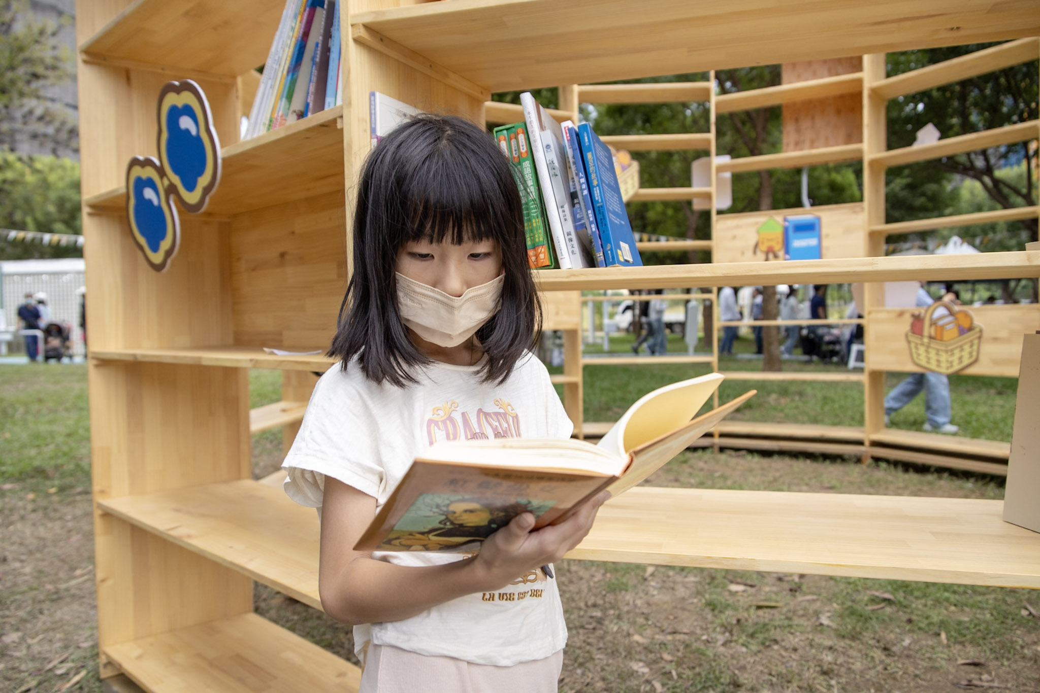 公共閱讀與城市治理 台中漂書架的經濟學 公共閱讀與城市治理 台中漂書架的經濟學