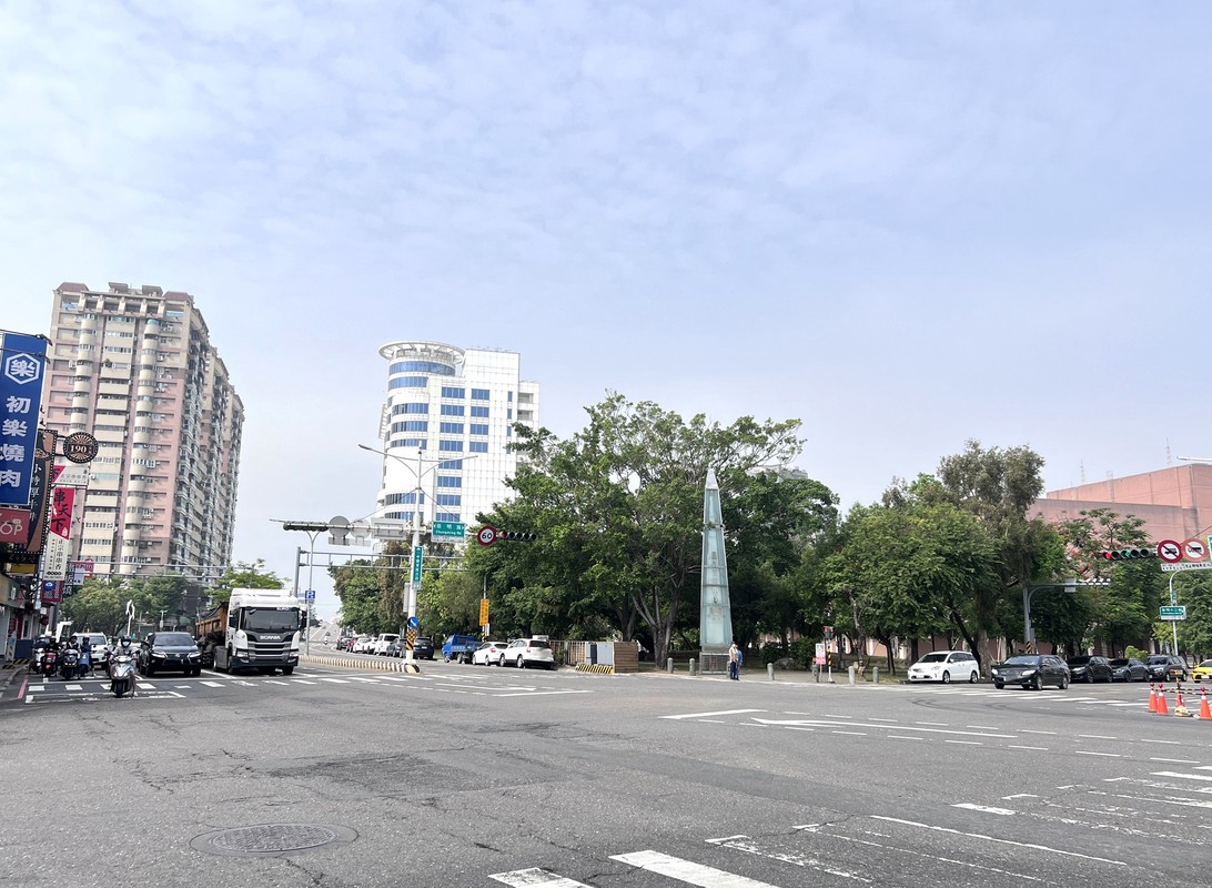 台南捷運藍線房價10站跌6站!這站房價最抗跌 台南捷運藍線房價10站跌6站!這站房價最抗跌