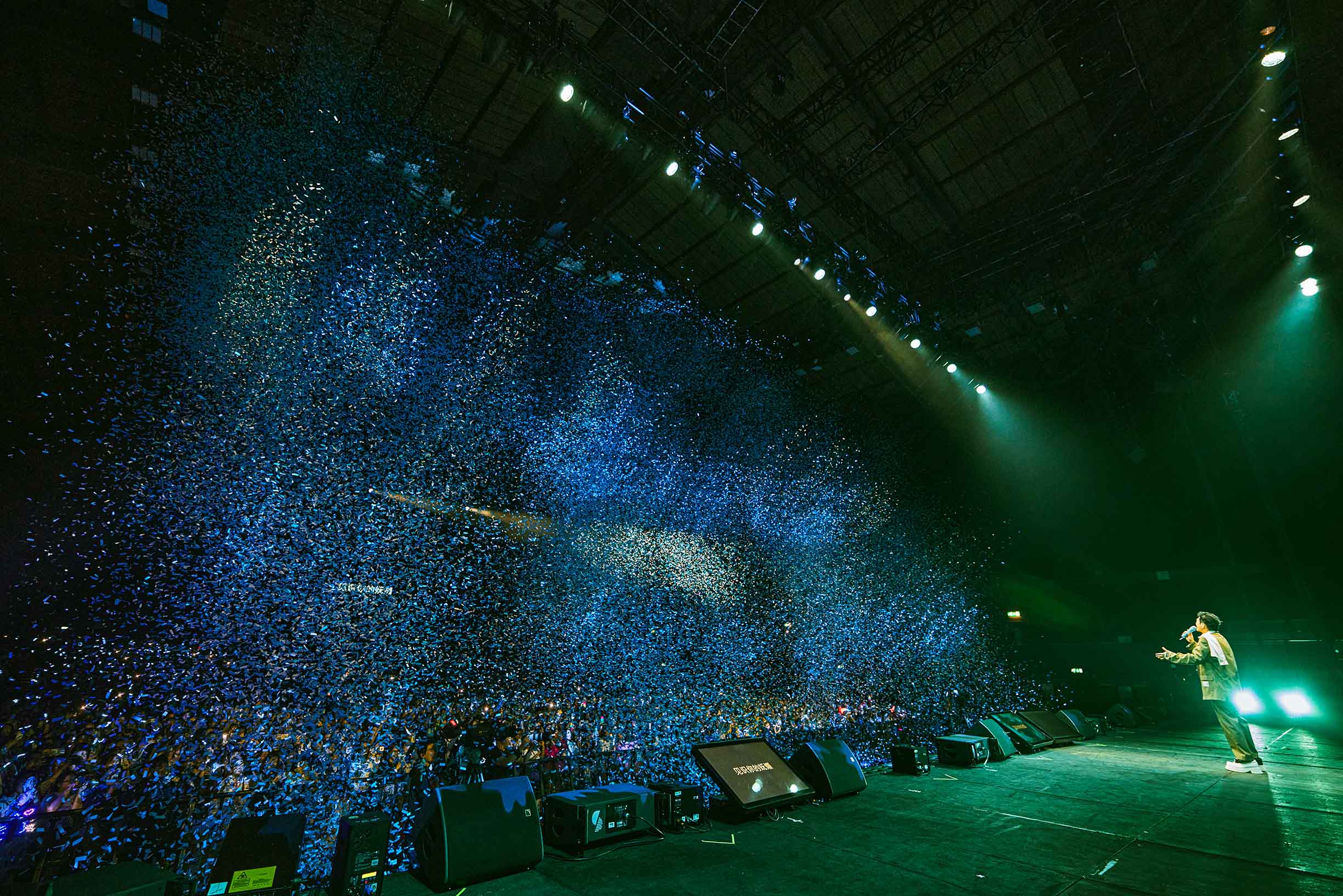 張信哲二度插旗倫敦終實現! 情歌王子溫柔宣告:「倫敦,我來啦!」