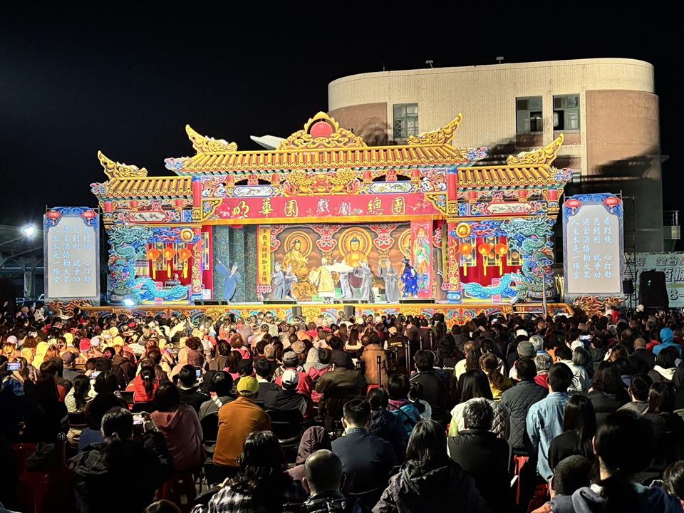 「2025彰化縣媽祖祈福文化節」祈福大戲 明華園戲劇總團社頭鄉果菜市場演出《紅塵菩提》