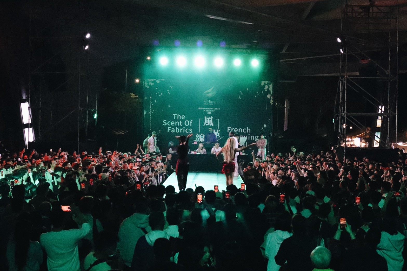 十週年白晝之夜!台北50萬人沉浸「Hi Story」跨夜藝術盛典 十週年白晝之夜!台北50萬人沉浸「Hi Story」跨夜藝術盛典