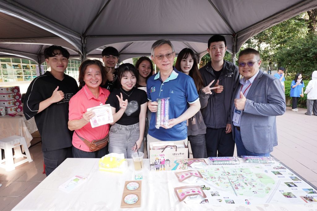 僑光科大培養AI數位科技應用人才 舉辦跨科技服務成果展 AI數位科技 × USR 展現技職教育新典範