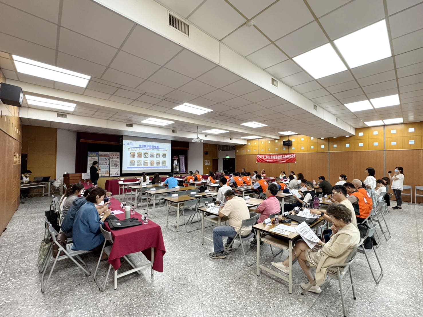 投縣府辦理私立就業服務機構座談會 攜手業者打造友善移工環境 共促產業穩定發展